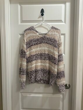 ✨Knox Rose Striped Fuzzy Sweater✨